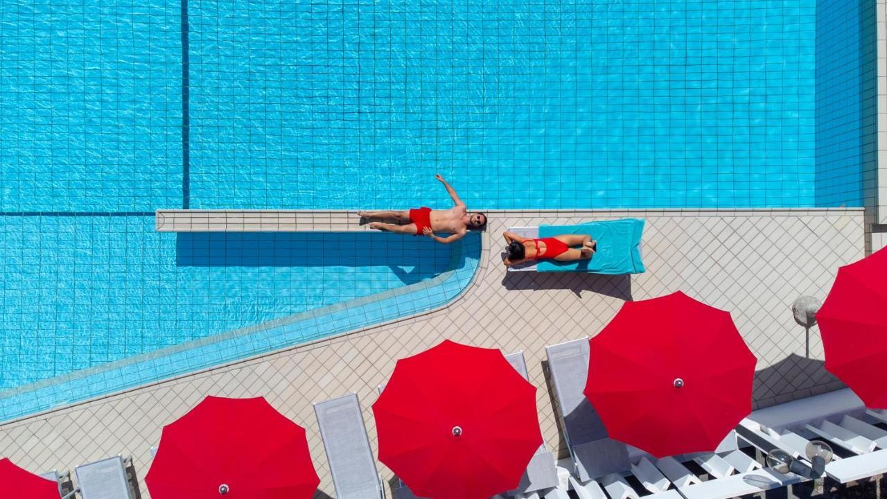 Hotel Ines Католика Екстериор снимка